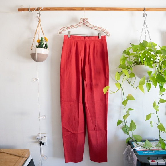 VINTAGE Tahari Two Piece Suit Set - Picture 9 of 10